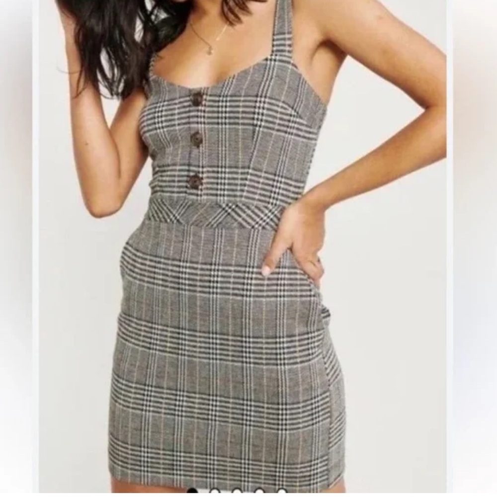 Abercrombie & Fitch Gray Checkered Dress